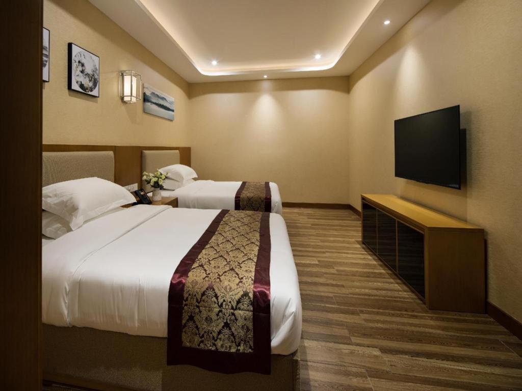 Cheermore Recreation Hotel Guangzhou Zhimao Yuan Ecological Spa Leisure Hotel Buitenkant foto
