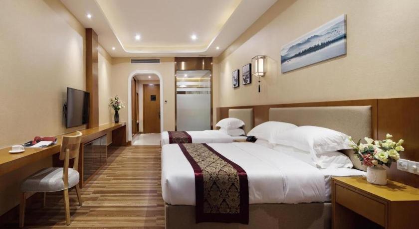 Cheermore Recreation Hotel Guangzhou Zhimao Yuan Ecological Spa Leisure Hotel Buitenkant foto