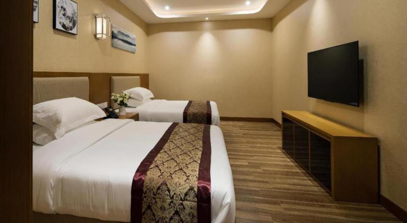 Cheermore Recreation Hotel Guangzhou Zhimao Yuan Ecological Spa Leisure Hotel Buitenkant foto