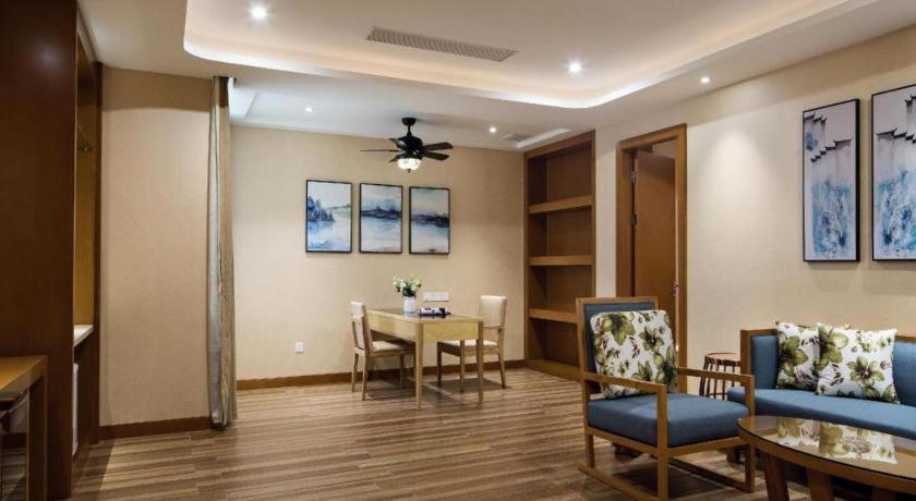 Cheermore Recreation Hotel Guangzhou Zhimao Yuan Ecological Spa Leisure Hotel Buitenkant foto