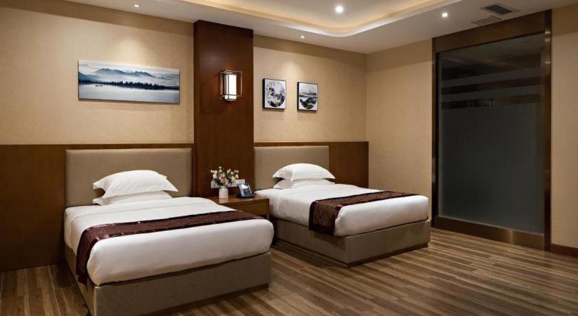 Cheermore Recreation Hotel Guangzhou Zhimao Yuan Ecological Spa Leisure Hotel Buitenkant foto