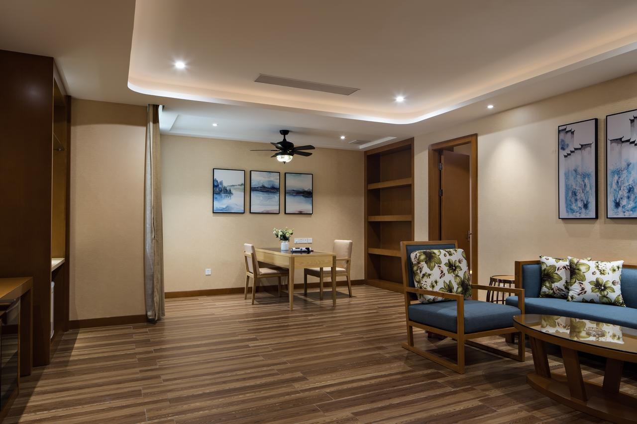 Cheermore Recreation Hotel Guangzhou Zhimao Yuan Ecological Spa Leisure Hotel Buitenkant foto